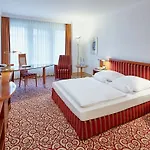 Ξενοδοχείο Dorint Herrenkrug Parkhotel 4*
