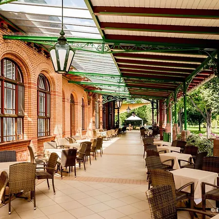 Hotel Dorint Herrenkrug Parkhotel 4*