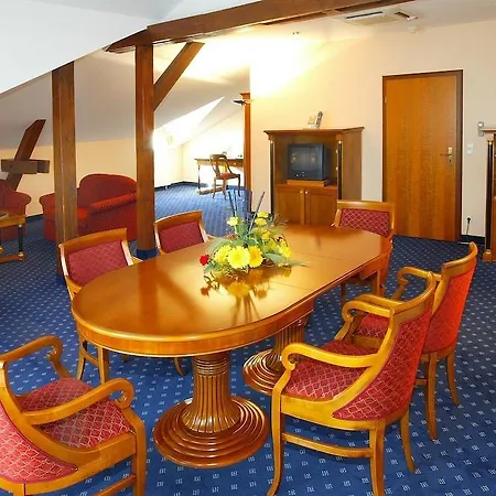 Dorint Herrenkrug Parkhotel 4*