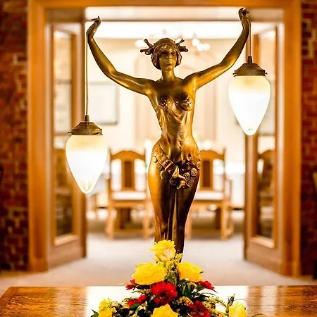Dorint Herrenkrug Parkhotel فندق