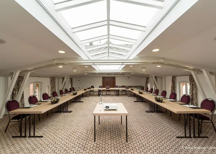 Szálloda Dorint Herrenkrug Parkhotel Magdeburg