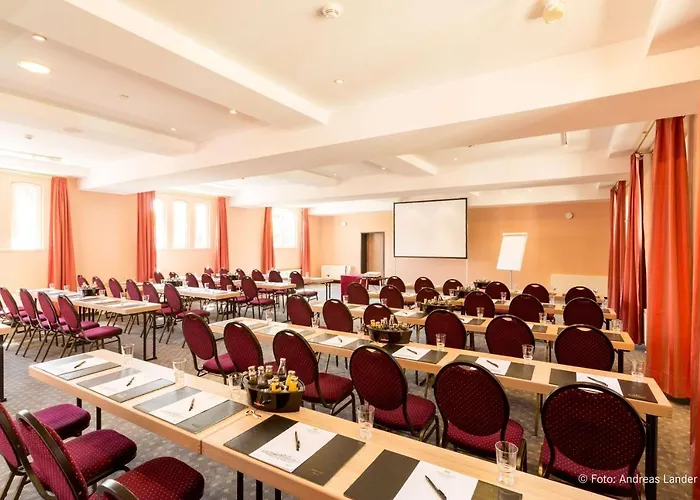 Dorint Herrenkrug Parkhotel Szálloda