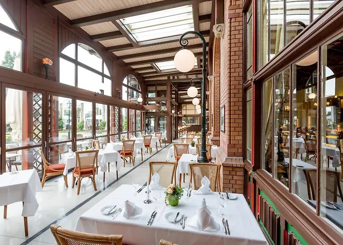 Dorint Herrenkrug Parkhotel Hotel