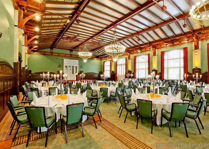 Dorint Herrenkrug Parkhotel Szálloda